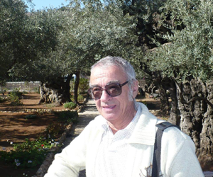 Ne-a părăsit Profesorul Vasile TONOIU