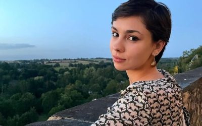 Studenta noastră, Anna Sava, admisă la Cambridge – un interviu despre educație și responsabilitate